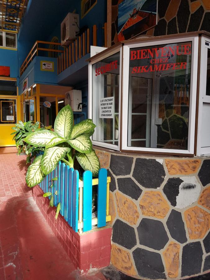 Sikamifer Hotel Quatre Bornes Luaran gambar